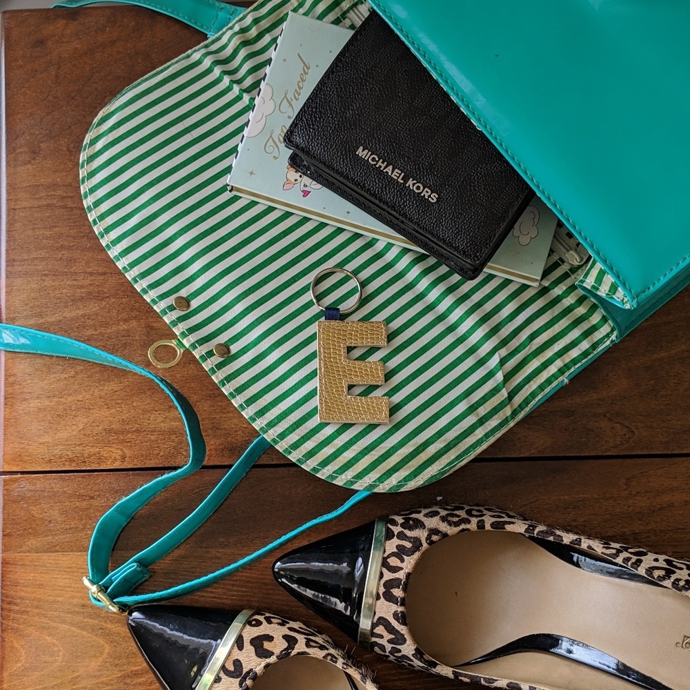 🦚Turquoise Purse